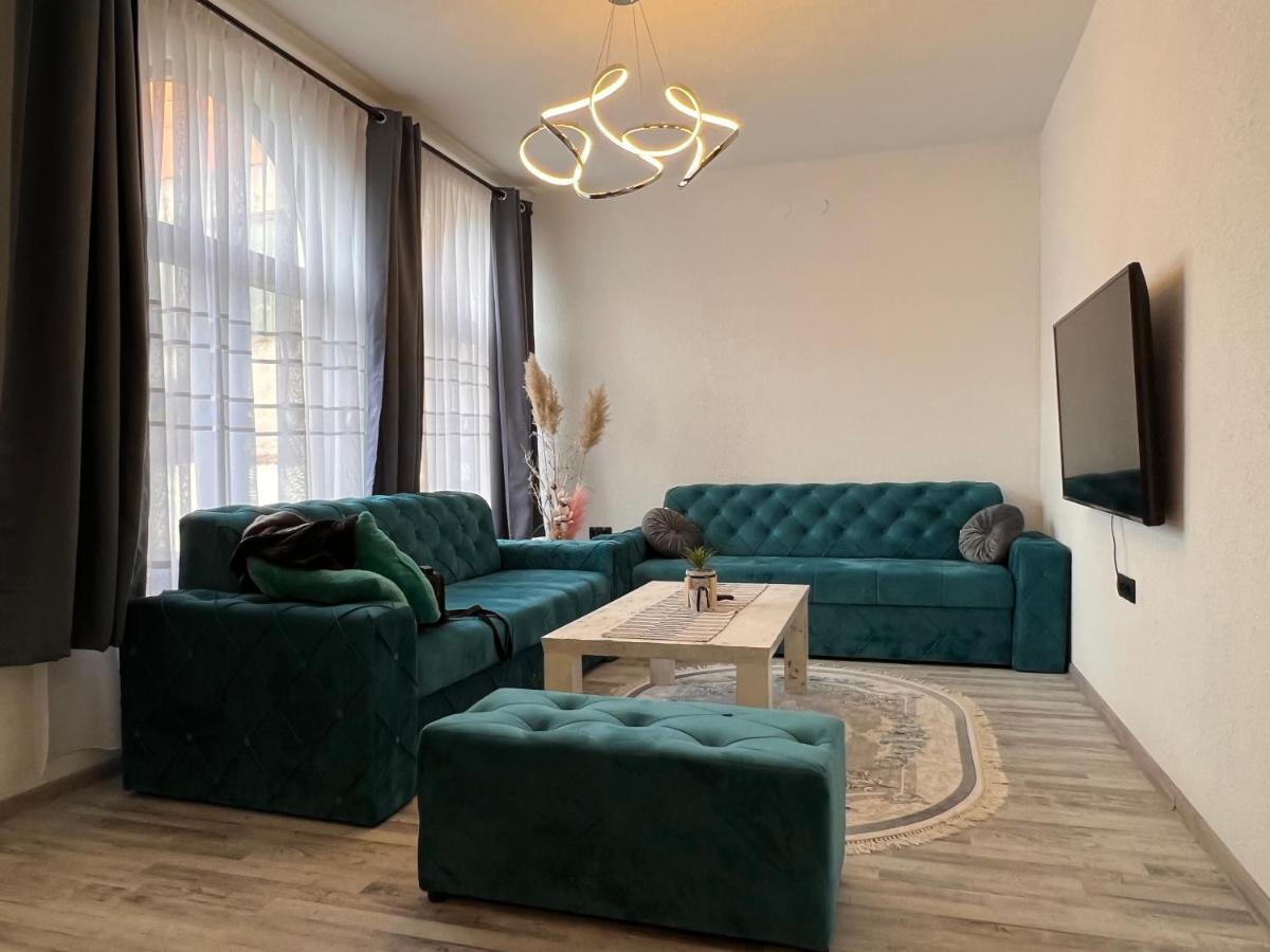 Guest House Eden Бихач Экстерьер фото