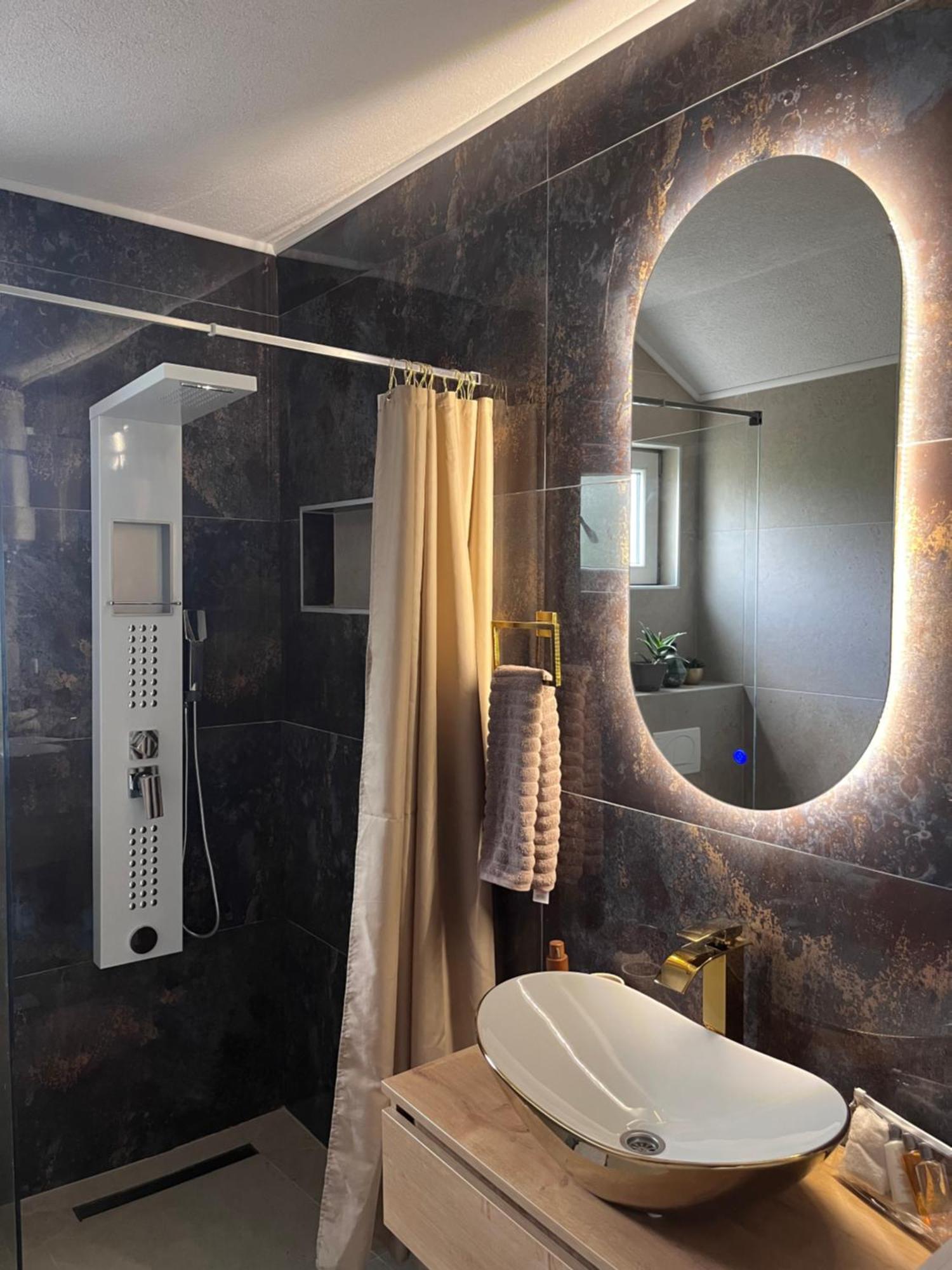 Guest House Eden Бихач Экстерьер фото