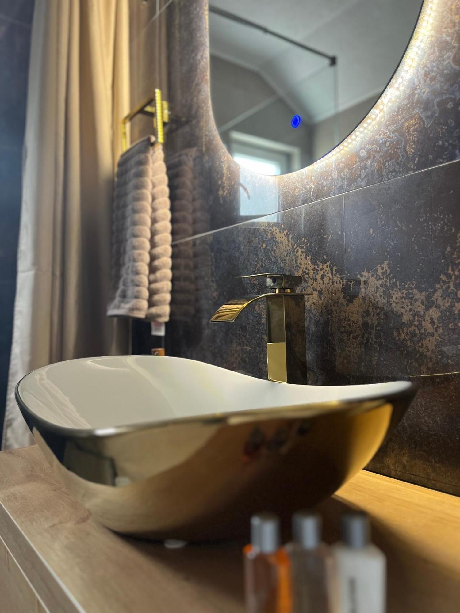 Guest House Eden Бихач Экстерьер фото